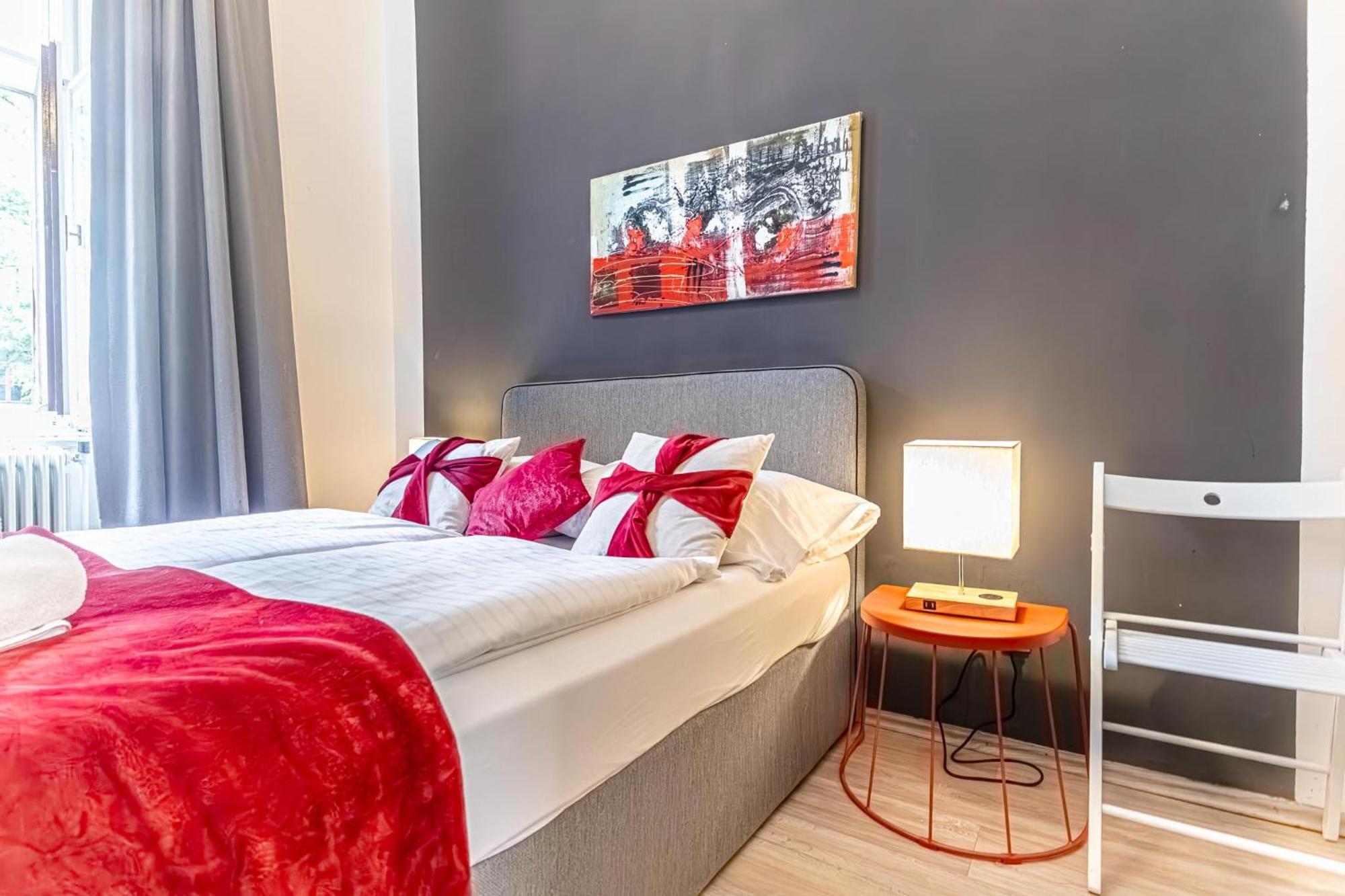 Apartment Superbly 9br Complex Ideal For 25 People Wien