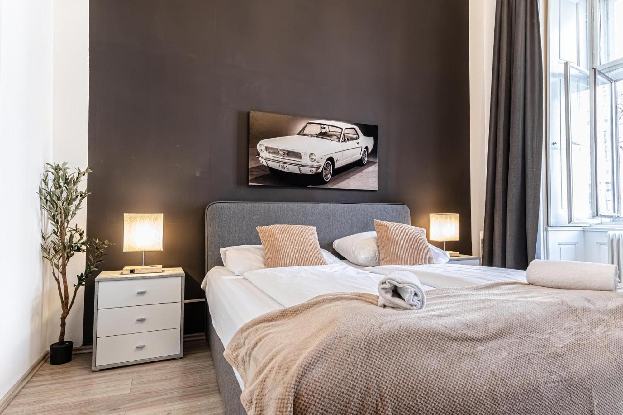 Apartment Superbly 9br Complex Ideal For 25 People