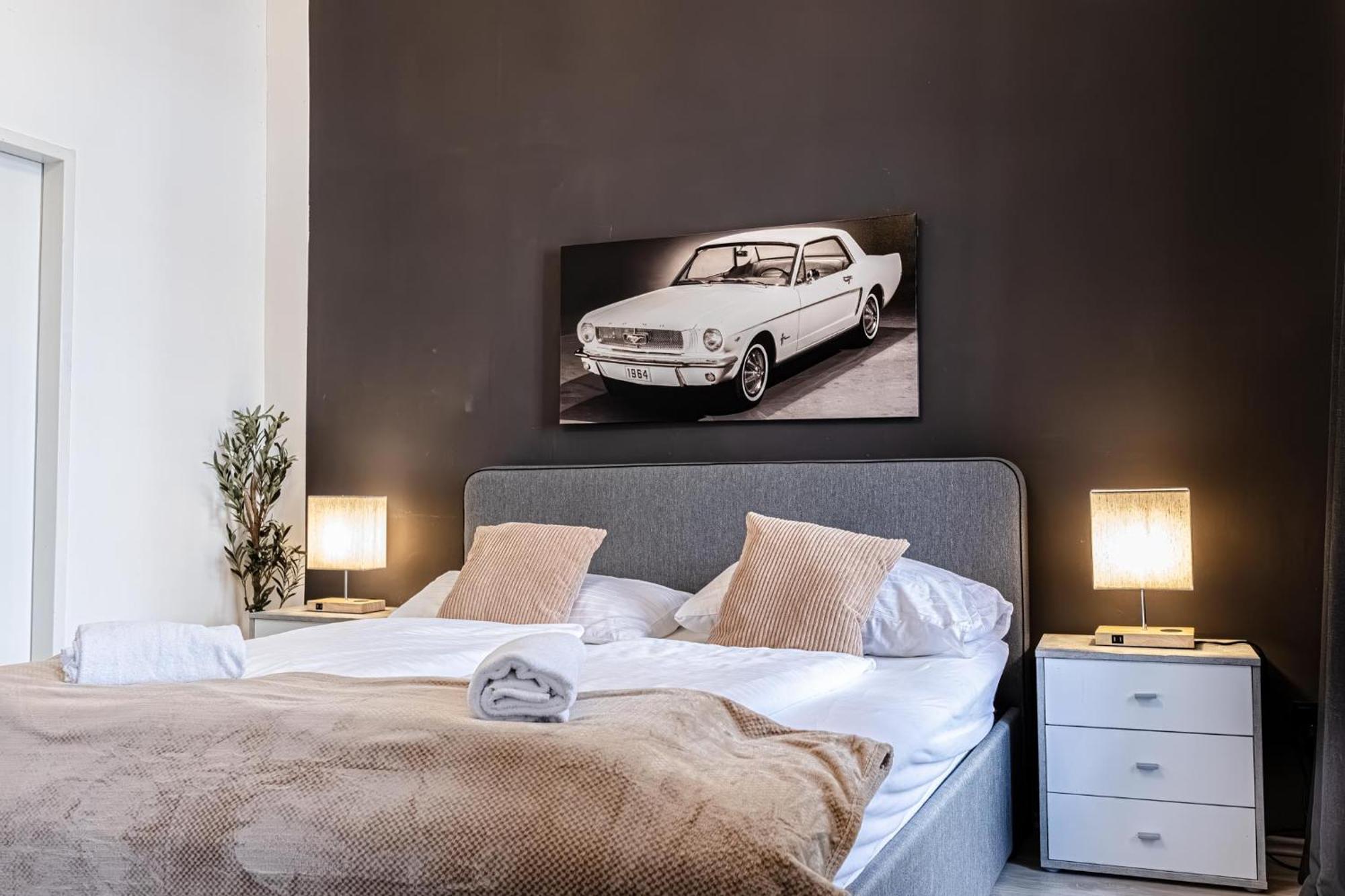 Apartment Superbly 9br Complex Ideal For 25 People Wien