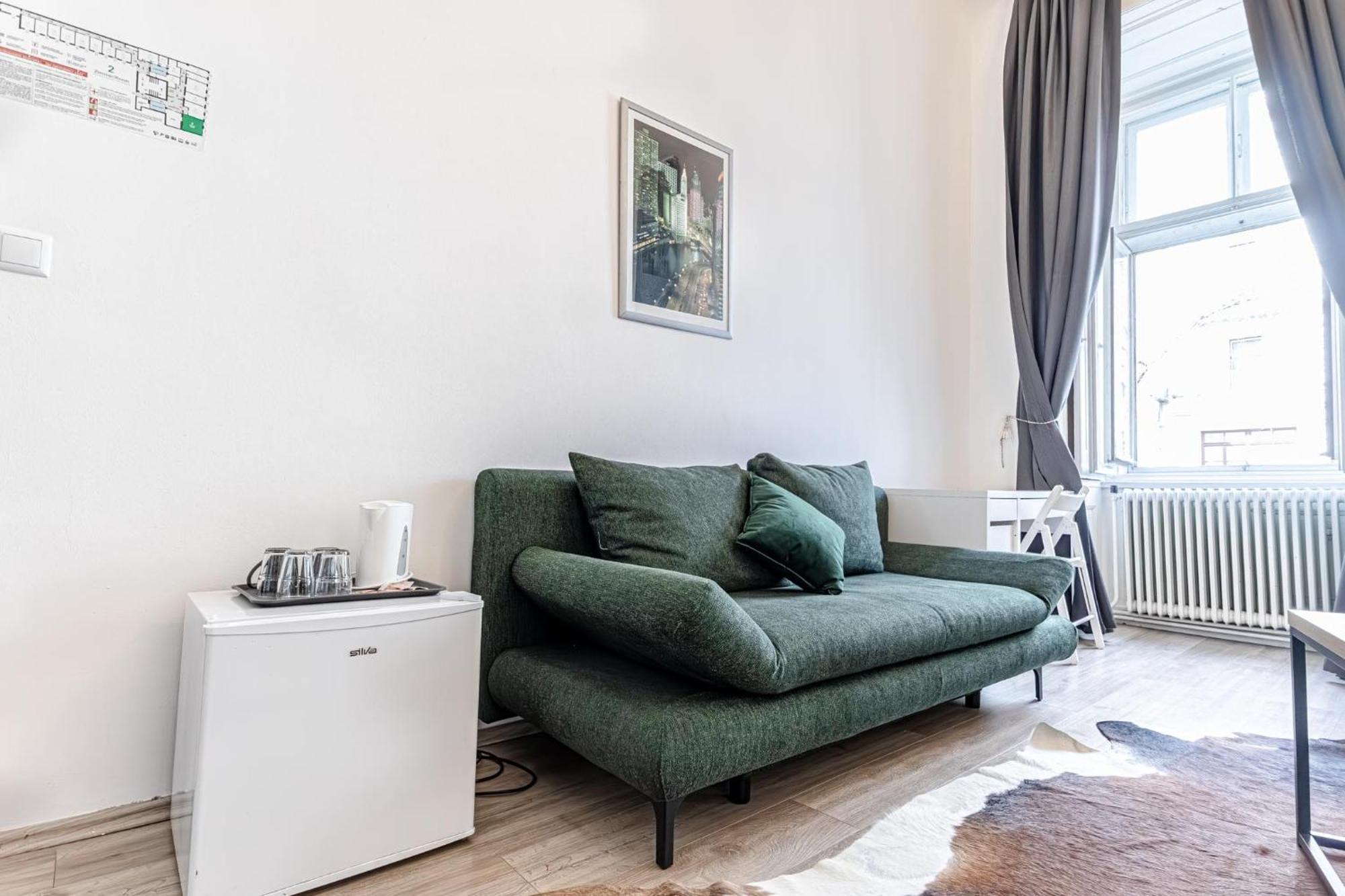 Superbly 9br Complex Ideal For 25 People
