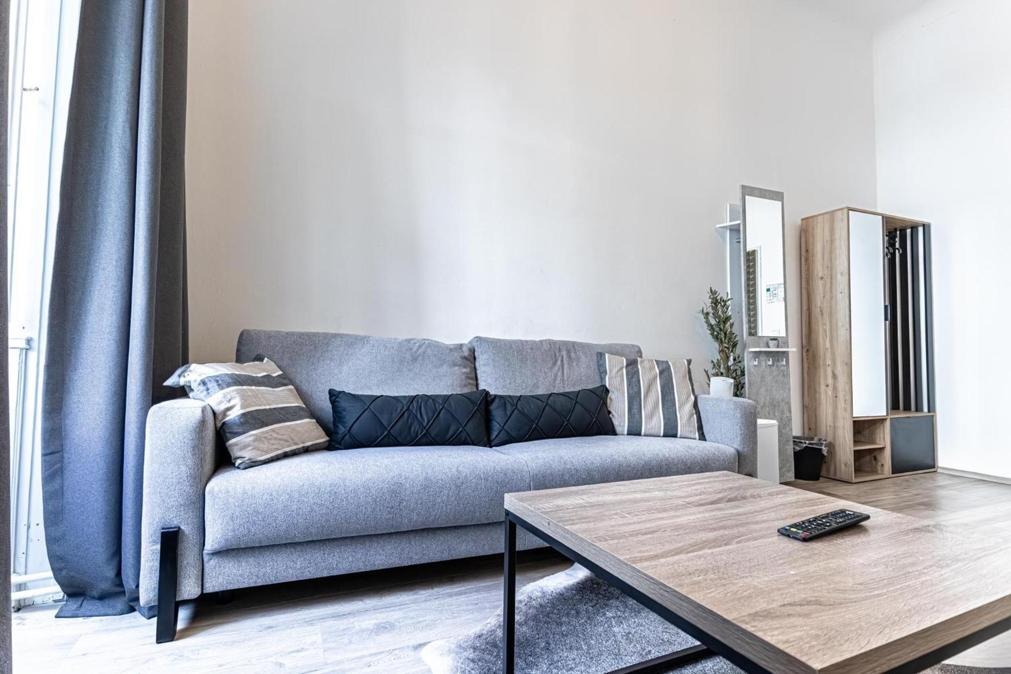 Superbly 9br Complex Ideal For 25 People Apartment *