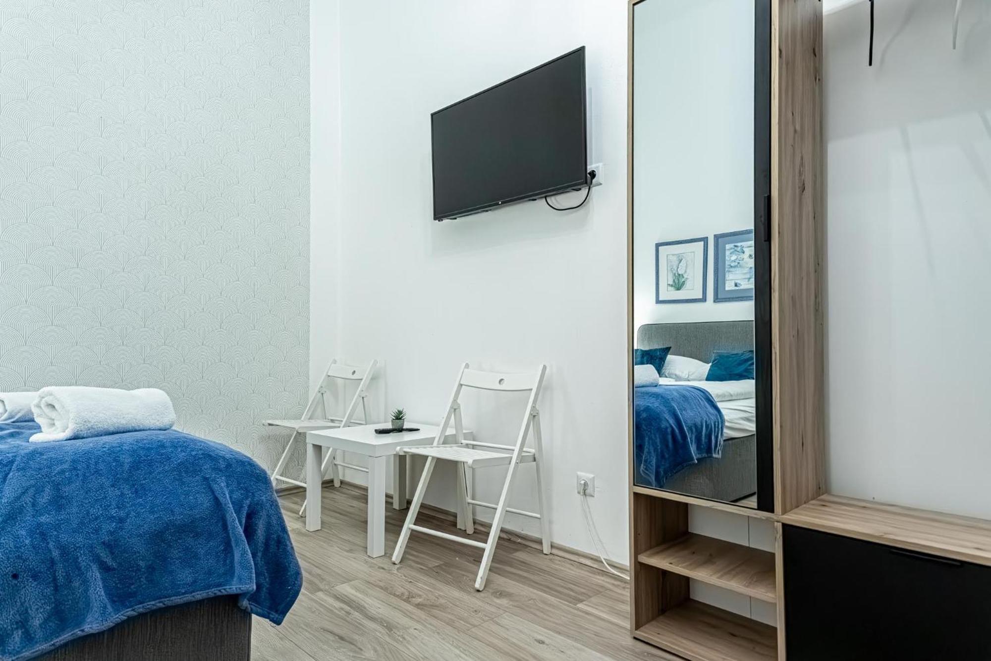 Apartment Superbly 9br Complex Ideal For 25 People