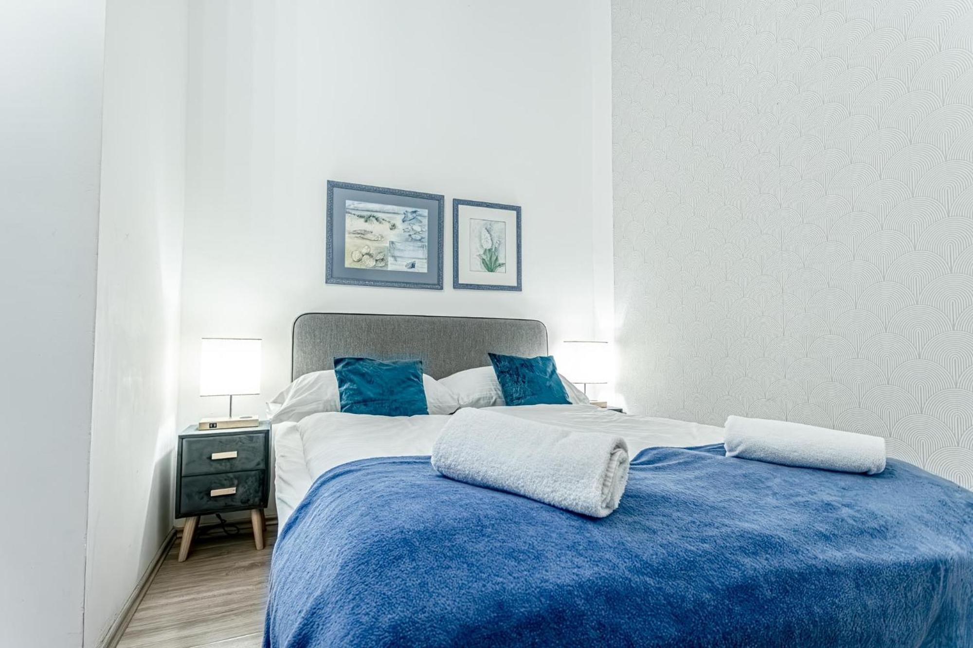 Superbly 9br Complex Ideal For 25 People Apartment *